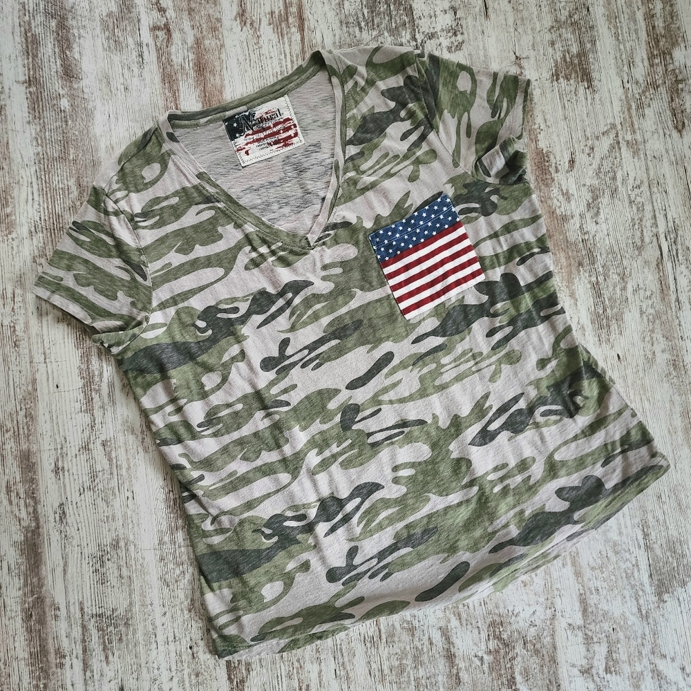 Natural Reflections Camo Patriotic Flag Design Pocket Tee